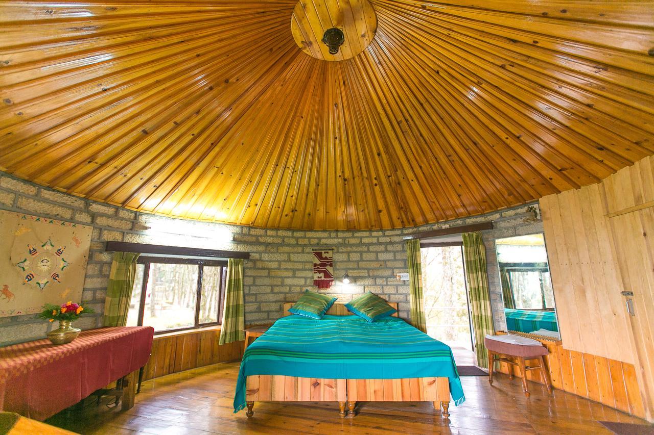 Hotel Khali Estate Binsar Exterior foto