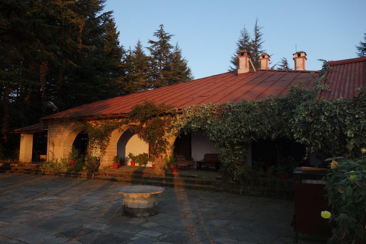 Hotel Khali Estate Binsar Exterior foto